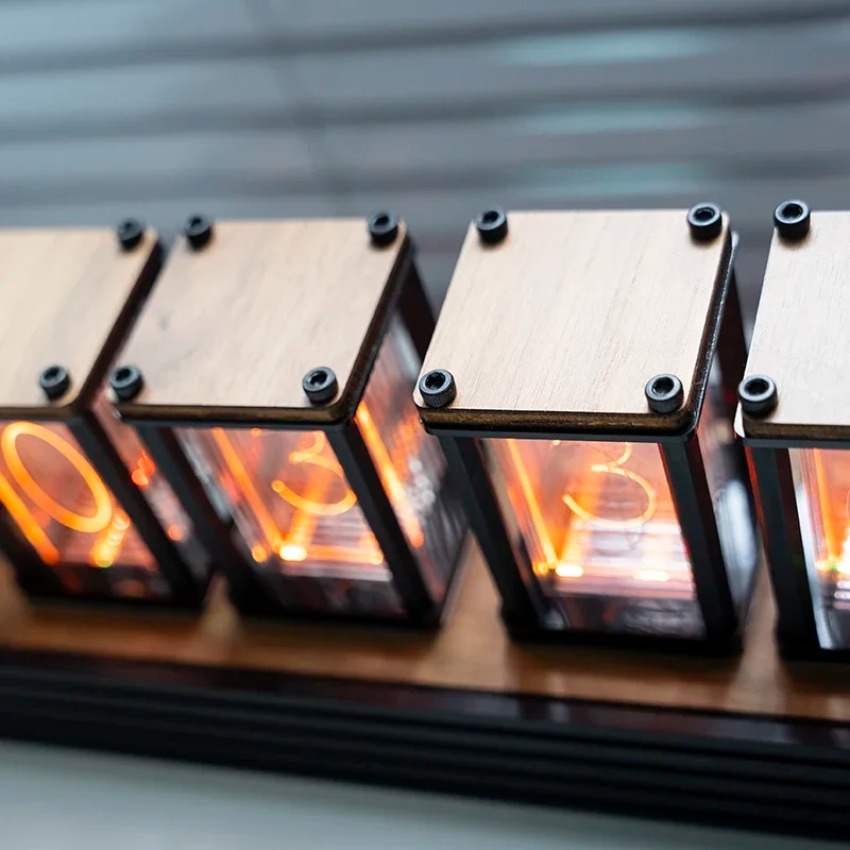 Luxury Nixie Glow Tube Clock W - مراجعة Diy Electronics Desk وسعره