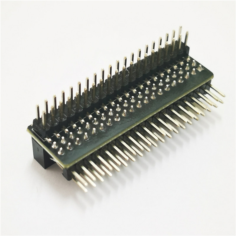 Raspberry Pi Right Angle Edga  - مراجعة Raspberry Pi Zero وسعره